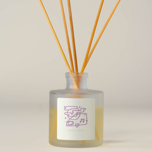 smoky moon reed diffuser